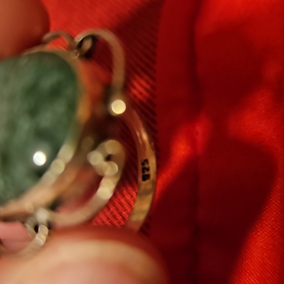Antique style silver ring with Jade stone - Picture 2 of 3